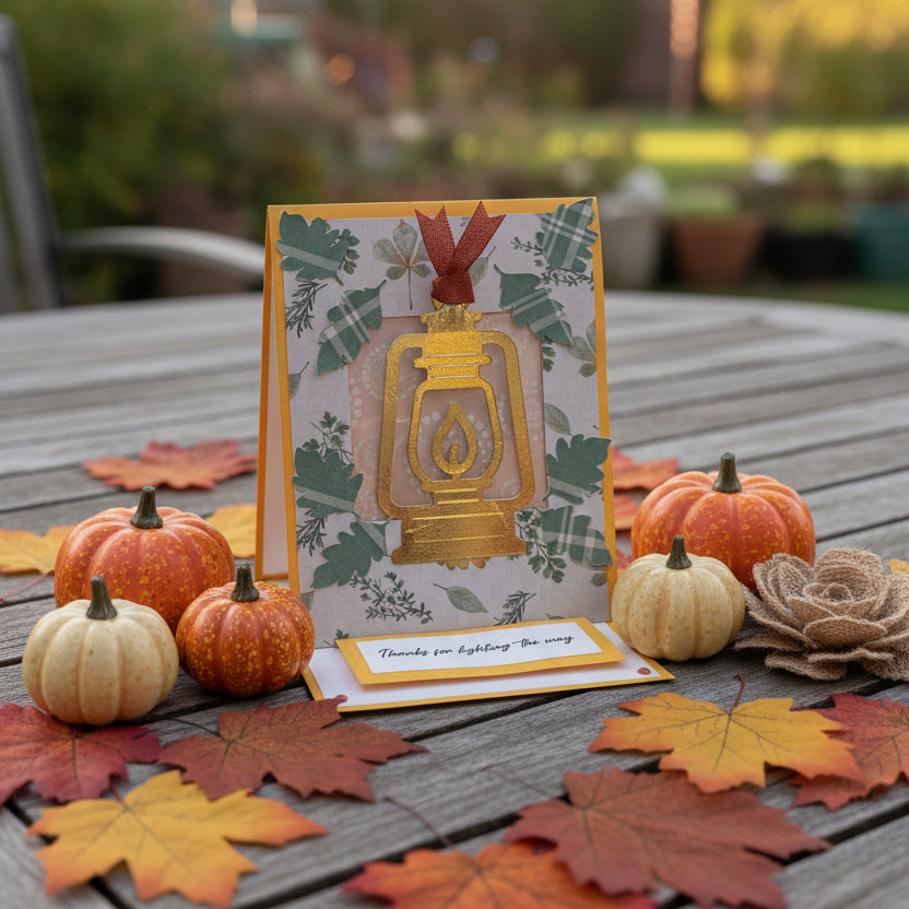 LIGHT UP EASEL Card-Lantern
